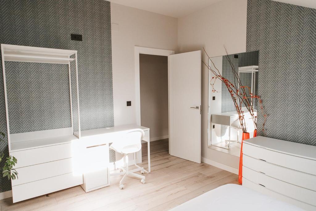 Mk77 Leon - Atiko Apartment Bagian luar foto