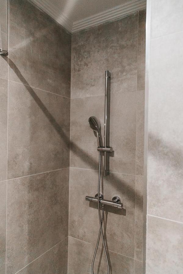 Mk77 Leon - Atiko Apartment Bagian luar foto